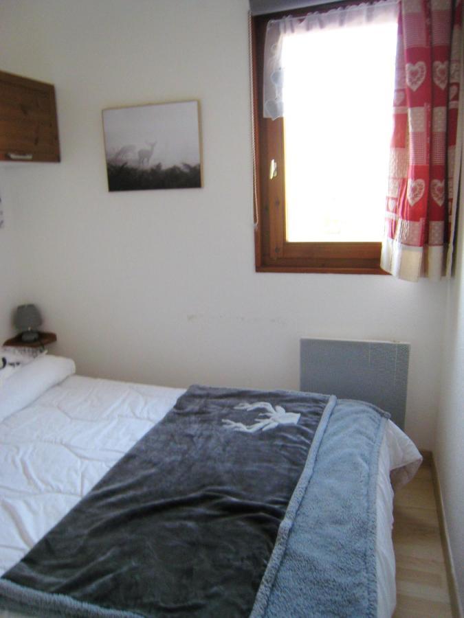 Appartement Au Pied Des Pistes, Avec Vue Sur La Montagne Bernex Exterior photo